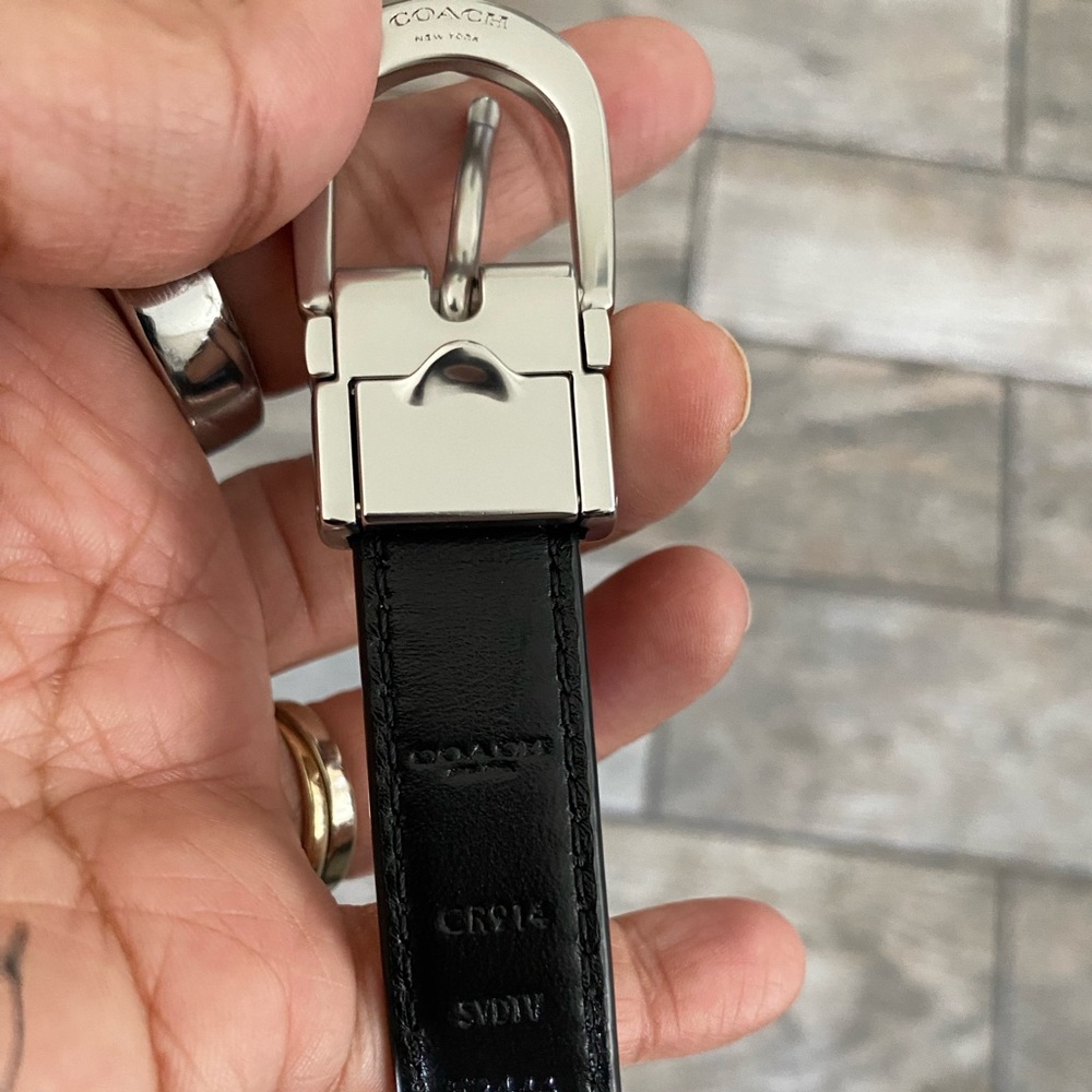 Coach Ladies Black Belt size 42.